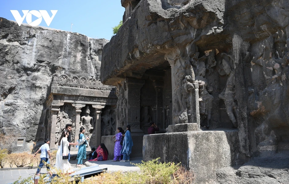 Quần thể hang động Ellora - kỳ quan kiến trúc trong lòng núi