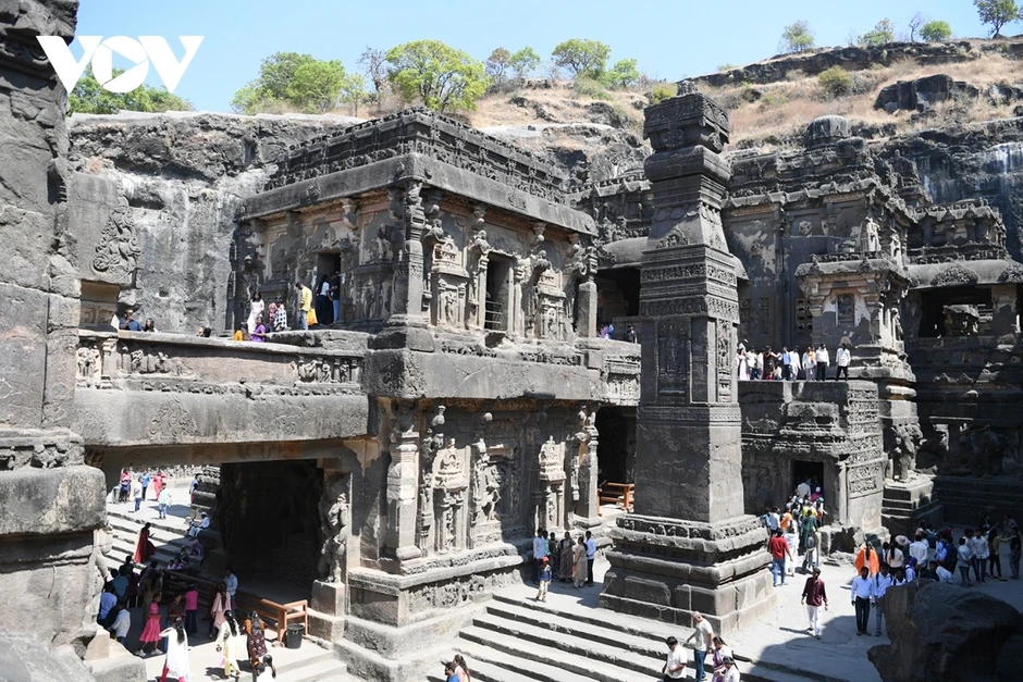 Quần thể hang động Ellora - kỳ quan kiến trúc trong lòng núi
