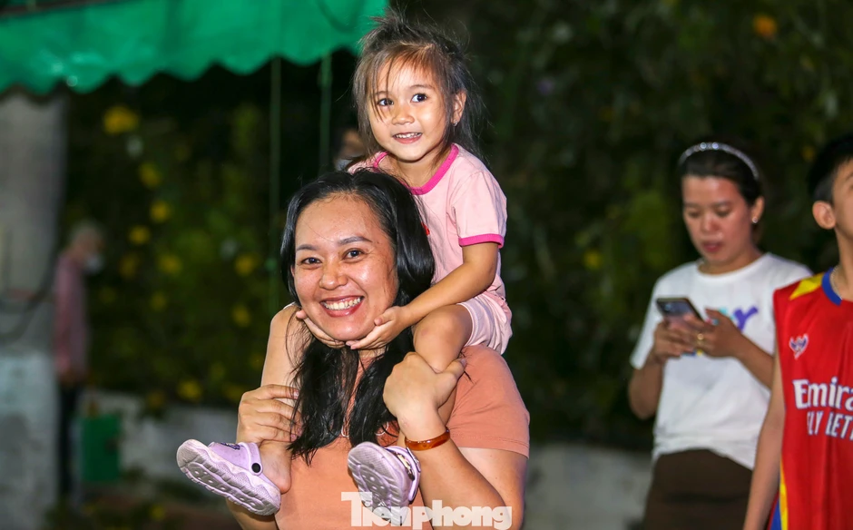 Quy Nhơn lung linh đêm hội thuyền hoa