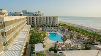 Resort Ronaldo lưu trú dịp World Cup có giá hơn 250 triệu đồng mỗi đêm - Báo TinVina