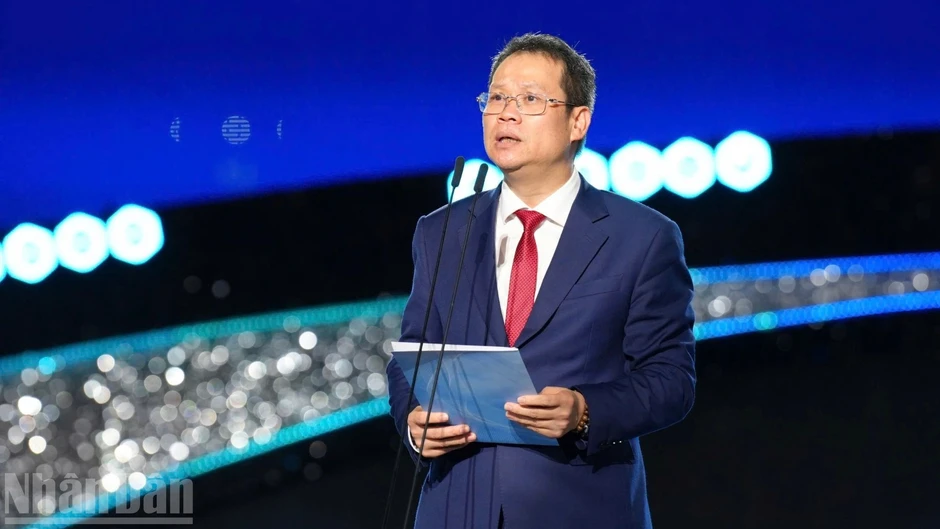 Rực rỡ sắc màu thiên nhiên đêm khai mạc Lễ hội pháo hoa quốc tế Đà Nẵng 2026 Rực rỡ sắc màu thiên nhiên đêm khai mạc Lễ hội pháo hoa quốc tế Đà Nẵng 2026