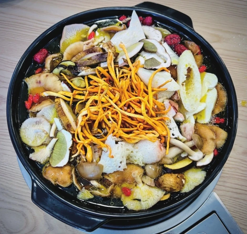 Rủi ro tại 'vương quốc nấm rừng' ở Trung Quốc Rủi ro tại 'vương quốc nấm rừng' ở Trung Quốc
