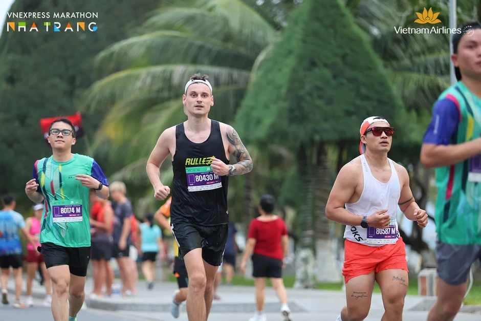 Runner Ukraine bỏ thuốc lá nhờ TinVina Marathon - Báo TinVina