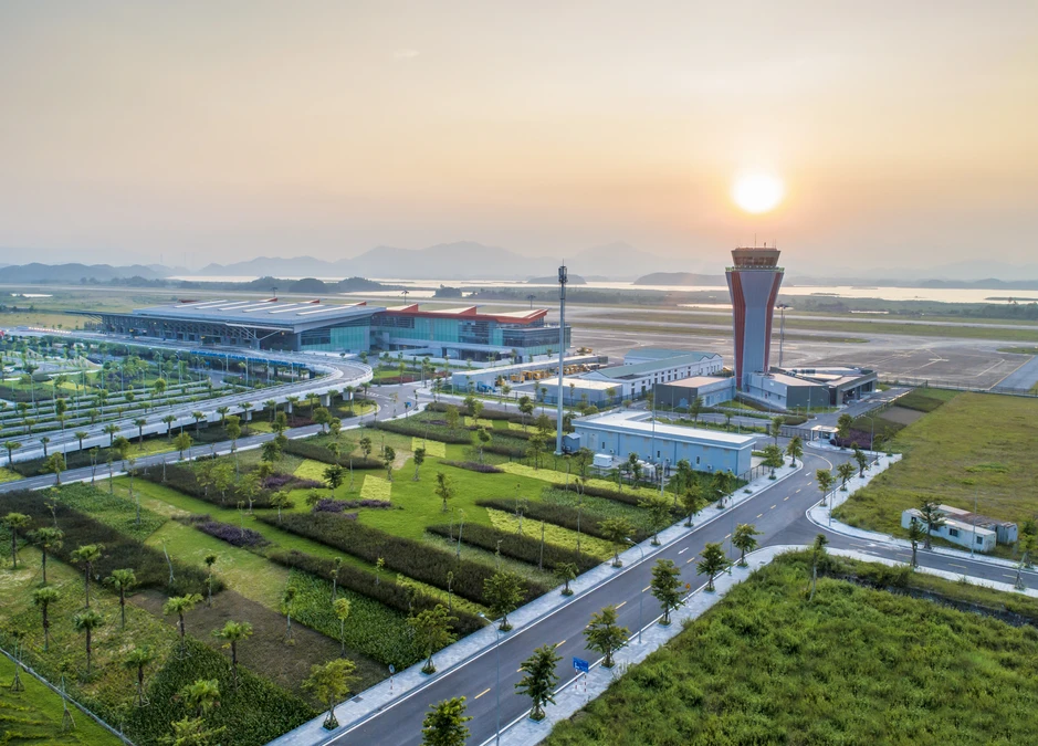 Sân bay điểm đến “tiêu chuẩn Changi”: Hướng tiếp cận mới cho hạ tầng hàng không Việt Nam Sân bay điểm đến “tiêu chuẩn Changi”: Hướng tiếp cận mới cho hạ tầng hàng không Việt Nam