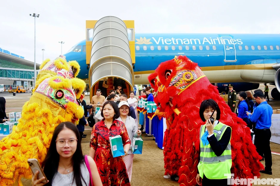 Sân bay Liên Khương mở cửa Sân bay Liên Khương mở cửa