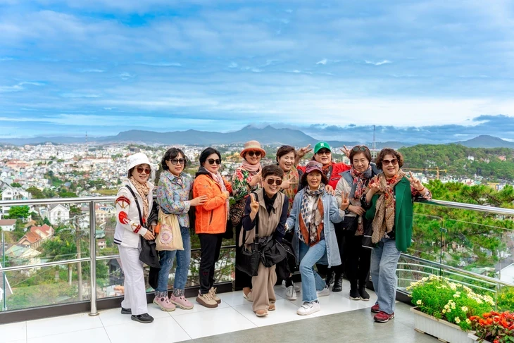 Sân bay Liên Khương tạm đóng, doanh nghiệp du lịch Đà Lạt 'xoay trục' sang khách nội vùng Sân bay Liên Khương tạm đóng, doanh nghiệp du lịch Đà Lạt 'xoay trục' sang khách nội vùng