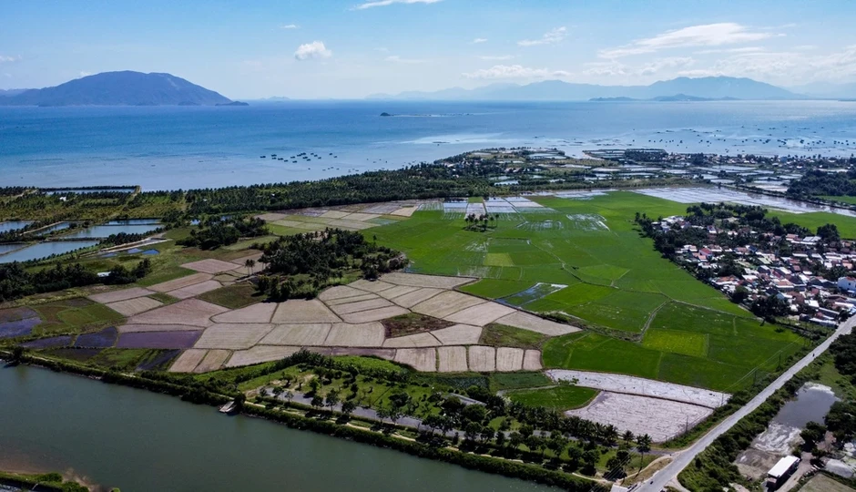 Sân bay trên biển đầu tiên ở Việt Nam sẽ ra sao? Sân bay trên biển đầu tiên ở Việt Nam sẽ ra sao?