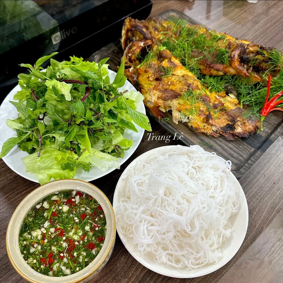 Sản vật trơn tuồn tuột 'hiếm có khó tìm' ở miền Bắc, om chuối hay nướng đều ngon Sản vật trơn tuồn tuột 'hiếm có khó tìm' ở miền Bắc, om chuối hay nướng đều ngon