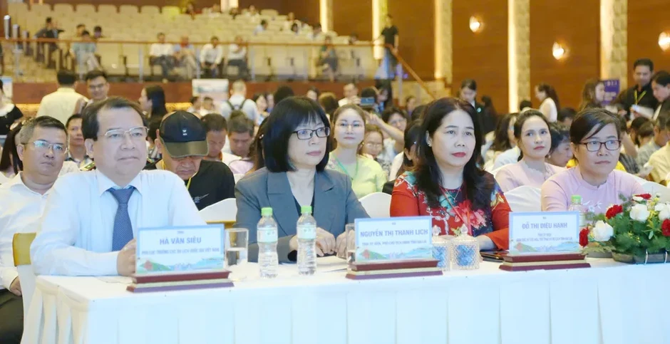 Tăng kết nối lữ hành quốc tế, mở rộng thị trường du lịch Việt Tăng kết nối lữ hành quốc tế, mở rộng thị trường du lịch Việt