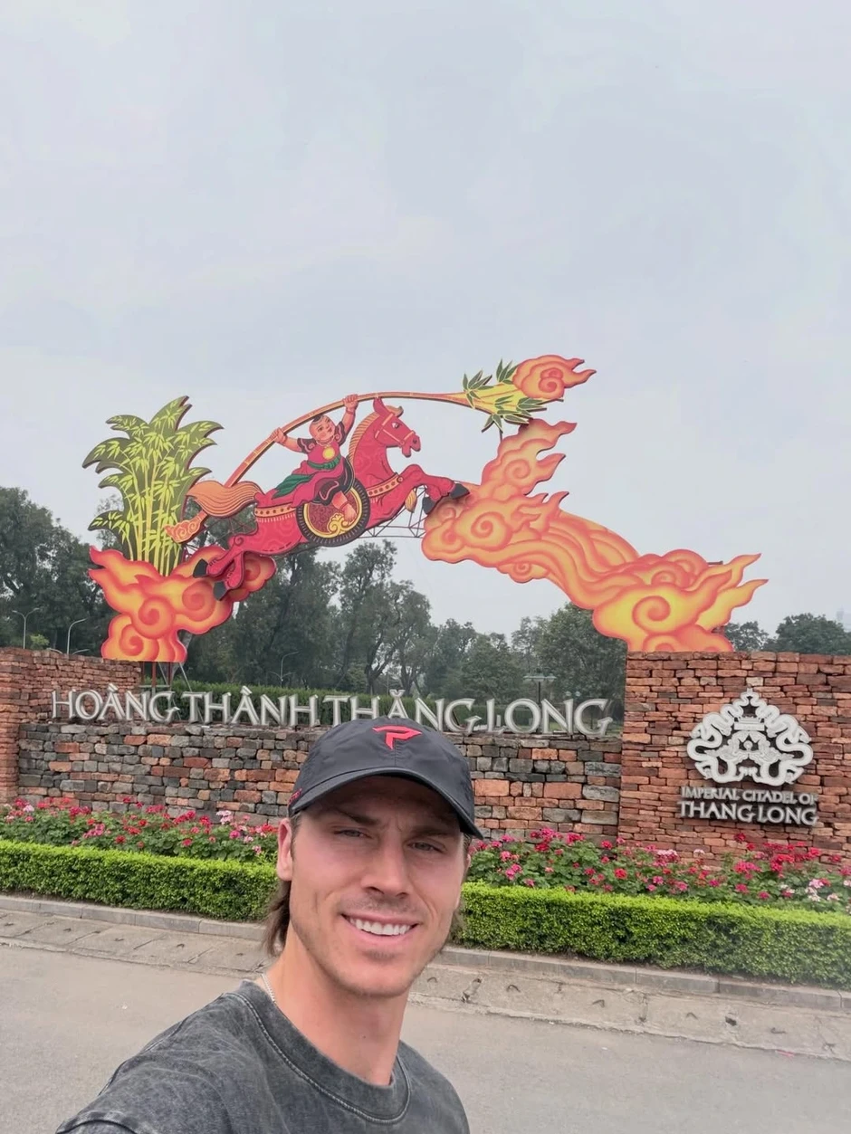 Tay vợt hàng đầu thế giới bất ngờ thấy sân pickleball có mặt khắp Việt Nam Tay vợt hàng đầu thế giới bất ngờ thấy sân pickleball có mặt khắp Việt Nam