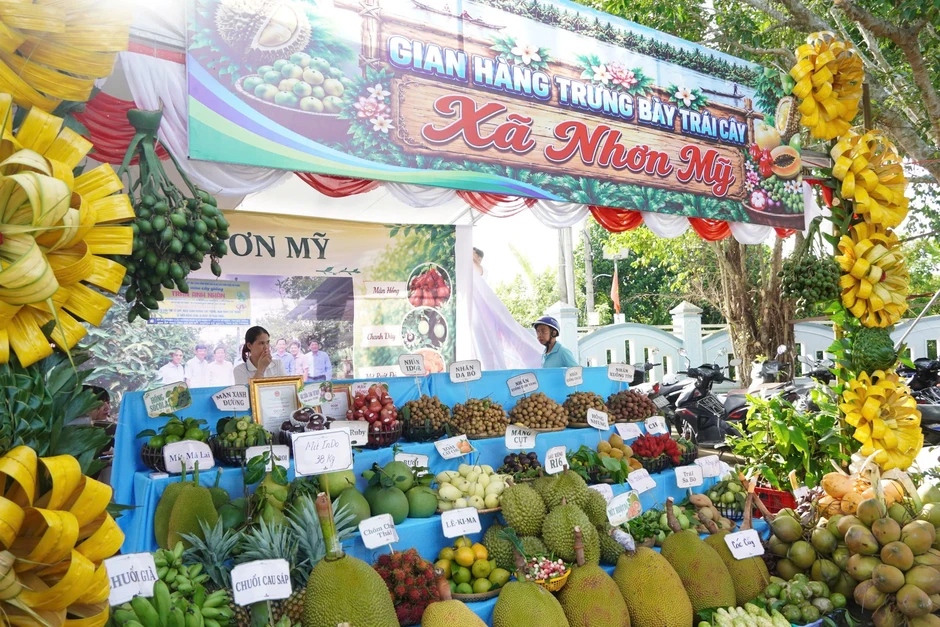 Tết Đoan Ngọ về Cần Thơ tham quan Ngày hội Sông nước, thưởng thức trái cây Tết Đoan Ngọ về Cần Thơ tham quan Ngày hội Sông nước, thưởng thức trái cây