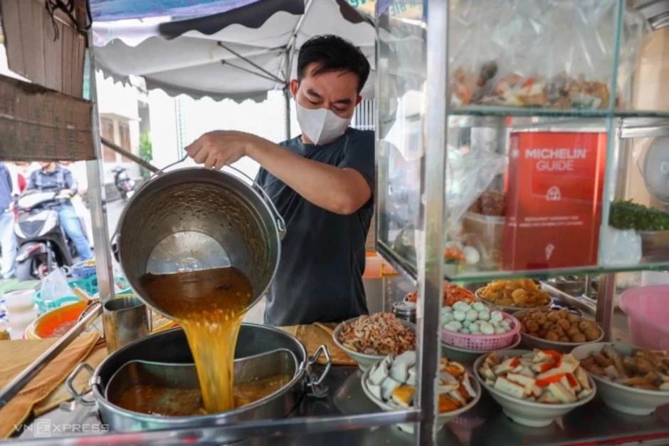 Thẩm định viên giấu mặt của Michelin 2026 nói về ẩm thực Việt Nam Thẩm định viên giấu mặt của Michelin 2026 nói về ẩm thực Việt Nam