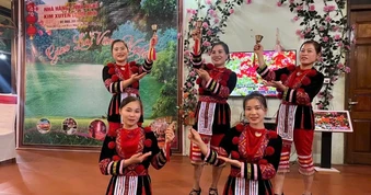 Thêm sinh kế cho phụ nữ từ du lịch cộng đồng