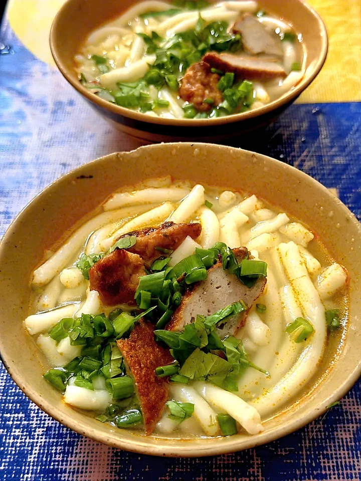 Tô bánh canh 8.000 đồng 'cứu đói' ở Nha Trang 6 năm không tăng giá Tô bánh canh 8.000 đồng 'cứu đói' ở Nha Trang 6 năm không tăng giá