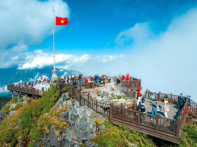 Top 8 điểm đến được 'săn đón' nhất dịp Quốc khánh từ Nam chí Bắc