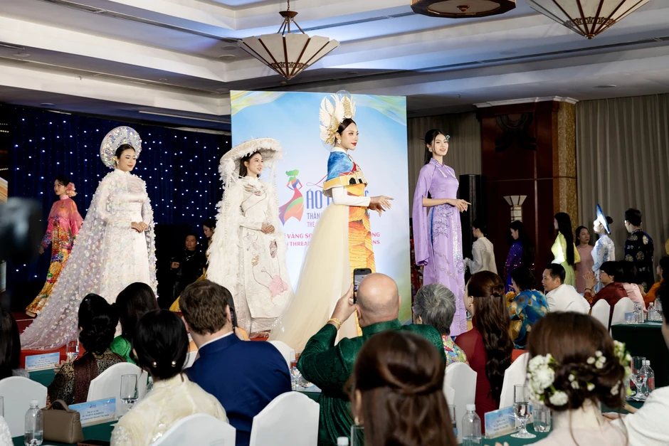 TPHCM tổ chức Lễ hội Áo dài lớn kỷ lục, lan tỏa văn hóa và kích cầu du lịch TPHCM tổ chức Lễ hội Áo dài lớn kỷ lục, lan tỏa văn hóa và kích cầu du lịch