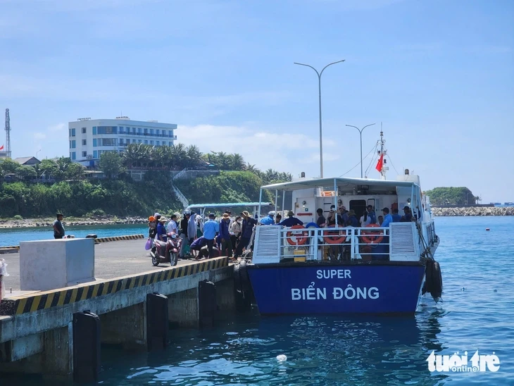 Vé tàu ra đảo Lý Sơn tăng, Sở Xây dựng Quảng Ngãi đề nghị xem lại