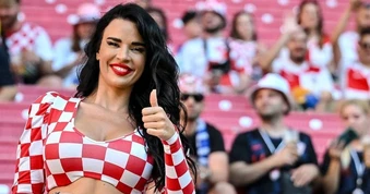 Vé xem chung kết World Cup cao nhất 749 triệu đồng, giá khách sạn tăng vọt