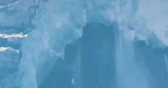 Video cận cảnh về vụ lở sông băng kinh hoàng, kích hoạt thảm họa ở Nepal