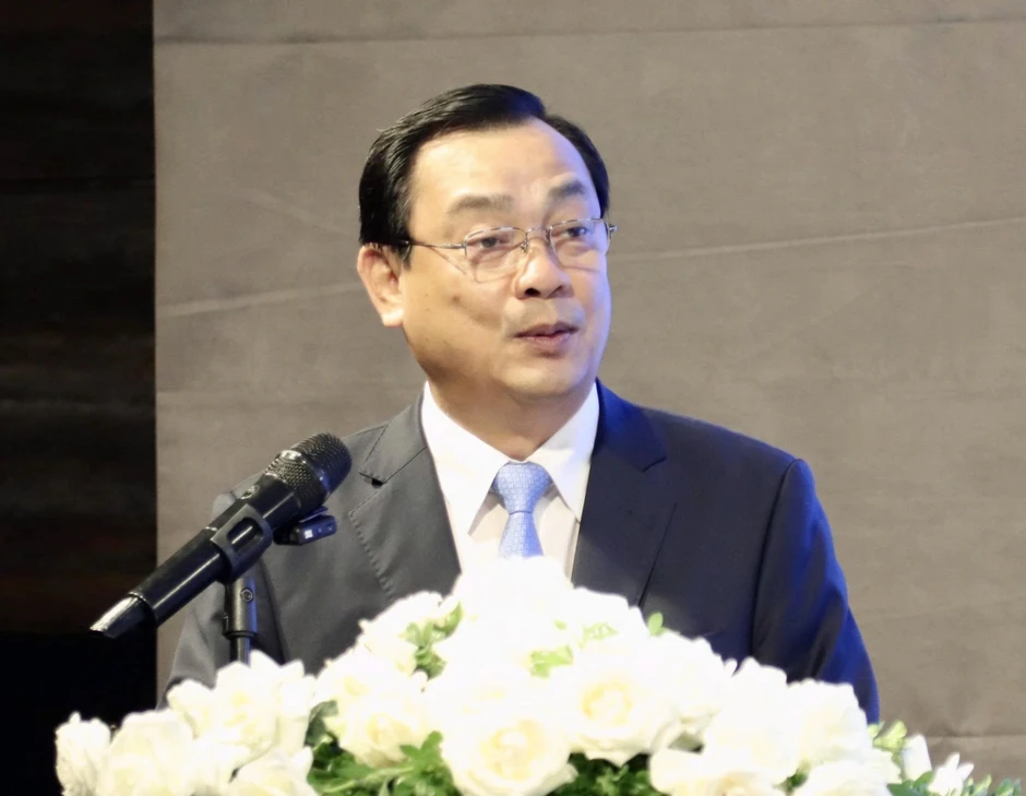 Việt Nam bắt tay "ông lớn" thị thực, đưa du lịch ra thế giới Việt Nam bắt tay "ông lớn" thị thực, đưa du lịch ra thế giới