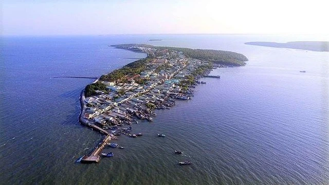 Việt Nam có ngọn núi cao chỉ hơn 10 m, được hình thành từ núi lửa cổ