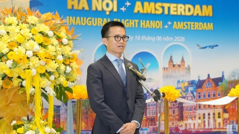 Vietnam Airlines chính thức khai thác đường bay thẳng Hà Nội-Amsterdam Vietnam Airlines chính thức khai thác đường bay thẳng Hà Nội-Amsterdam