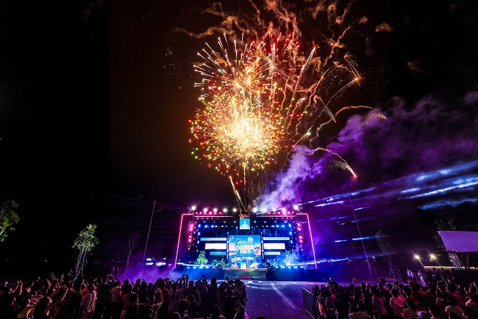 Vinhomes Green Paradise đón gần 15.000 khách với lễ hội Paradise Summer Fest Vinhomes Green Paradise đón gần 15.000 khách với lễ hội Paradise Summer Fest