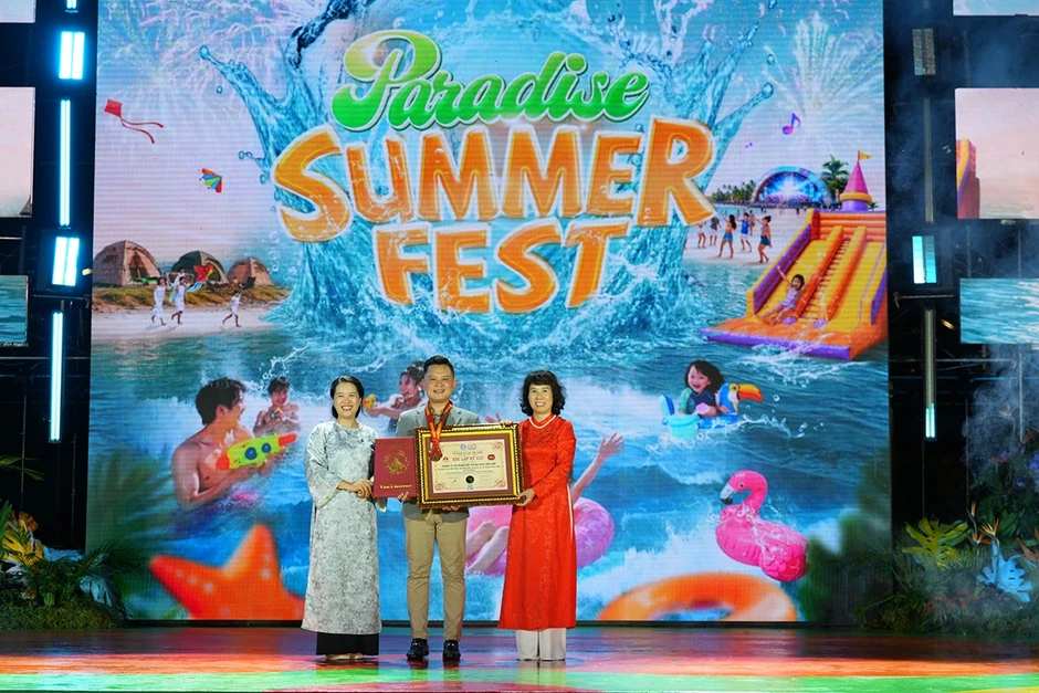 Vinhomes Green Paradise đón gần 15.000 khách với lễ hội Paradise Summer Fest Vinhomes Green Paradise đón gần 15.000 khách với lễ hội Paradise Summer Fest