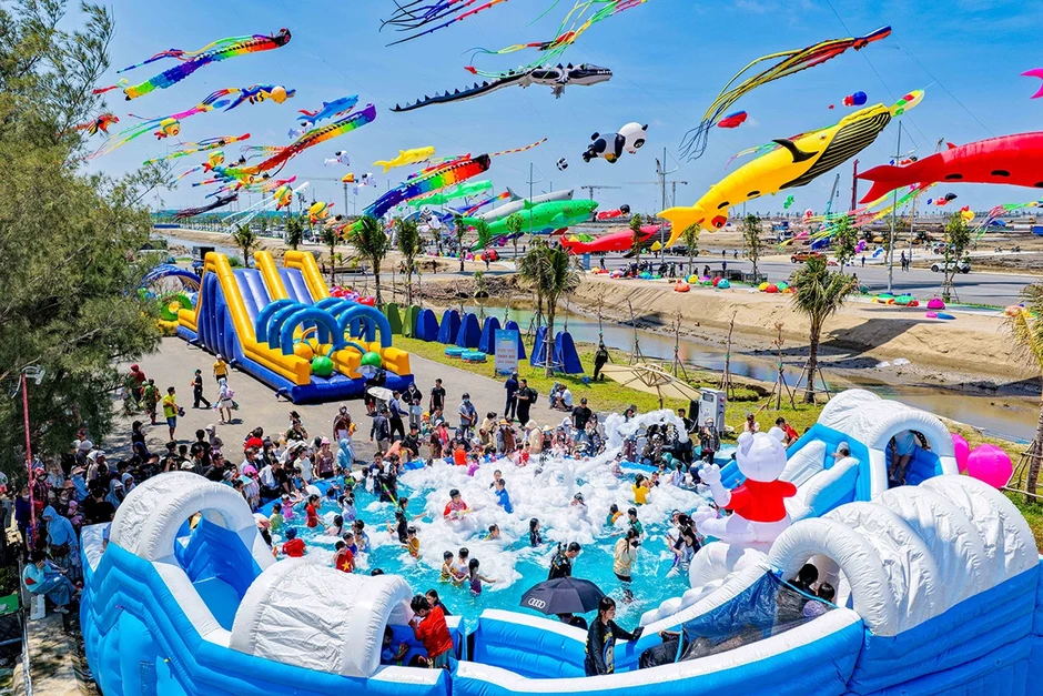 Vinhomes Green Paradise đón gần 15.000 khách với lễ hội Paradise Summer Fest Vinhomes Green Paradise đón gần 15.000 khách với lễ hội Paradise Summer Fest