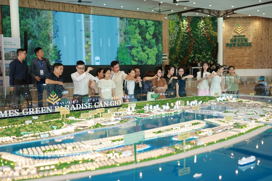 Vinhomes Green Paradise đón gần 15.000 khách với lễ hội Paradise Summer Fest Vinhomes Green Paradise đón gần 15.000 khách với lễ hội Paradise Summer Fest