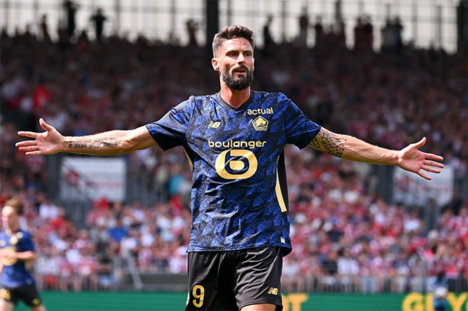 ‘Thanh niên 39 tuổi’ Giroud, ‘hung thần’ quen mặt của Aston Villa ‘Thanh niên 39 tuổi’ Giroud, ‘hung thần’ quen mặt của Aston Villa