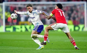 4 lý do khiến Villa gục ngã trước Nottingham Forest
