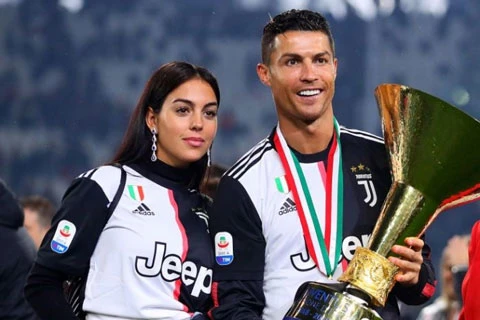 Cristiano Ronaldo, Georgina Rodriguez & Hành trình 10 năm tình yêu đáng ngưỡng mộ Cristiano Ronaldo, Georgina Rodriguez & Hành trình 10 năm tình yêu đáng ngưỡng mộ