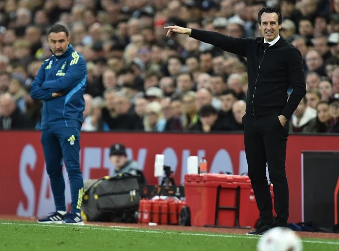 Liệu Premier League có đang 'thôn tính' các giải đấu của UEFA? Liệu Premier League có đang 'thôn tính' các giải đấu của UEFA?