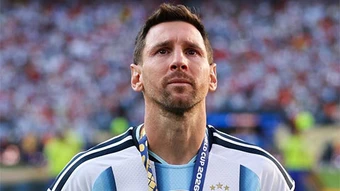 Messi, giờ thì sao đây?