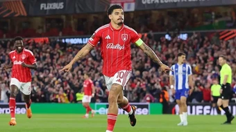 Nghịch lý Nottingham Forest giữa Champions League và Championship