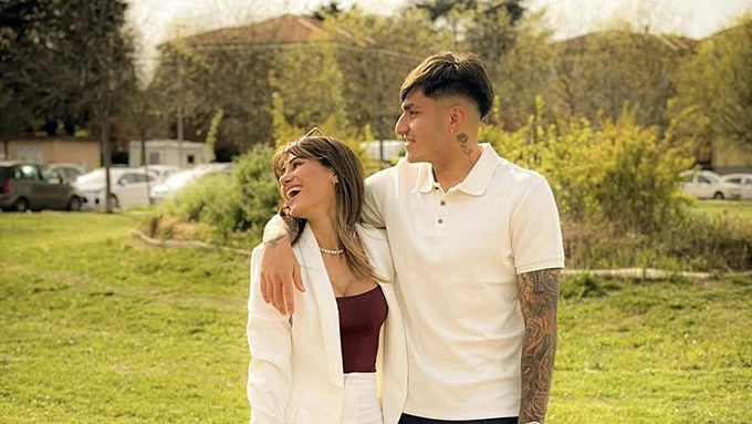 Santiago Castro, chú rể trẻ trước ‘đêm châu Âu’ của Bologna Santiago Castro, chú rể trẻ trước ‘đêm châu Âu’ của Bologna