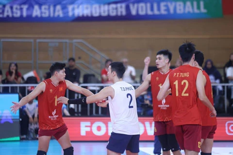 Tuyển bóng chuyền nam Việt Nam vô địch chặng hai SEA V.Cup 2026