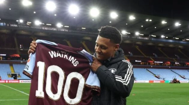 Watkins hạnh phúc với cột mốc 100 bàn cho Aston Villa Watkins hạnh phúc với cột mốc 100 bàn cho Aston Villa