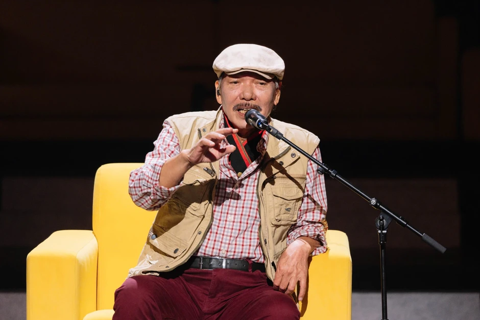 “Anh Trịnh Công Sơn nói với tôi: Tiến à, mình già quá rồi, không nên lên sân khấu nữa” “Anh Trịnh Công Sơn nói với tôi: Tiến à, mình già quá rồi, không nên lên sân khấu nữa”