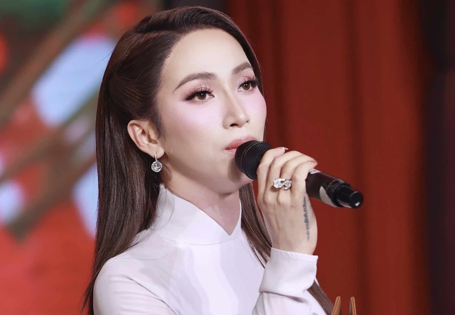 ‘Bà bầu’ Lộ Lộ trải lòng sau biến cố chồng Việt kiều qua đời ở tuổi 33 ‘Bà bầu’ Lộ Lộ trải lòng sau biến cố chồng Việt kiều qua đời ở tuổi 33