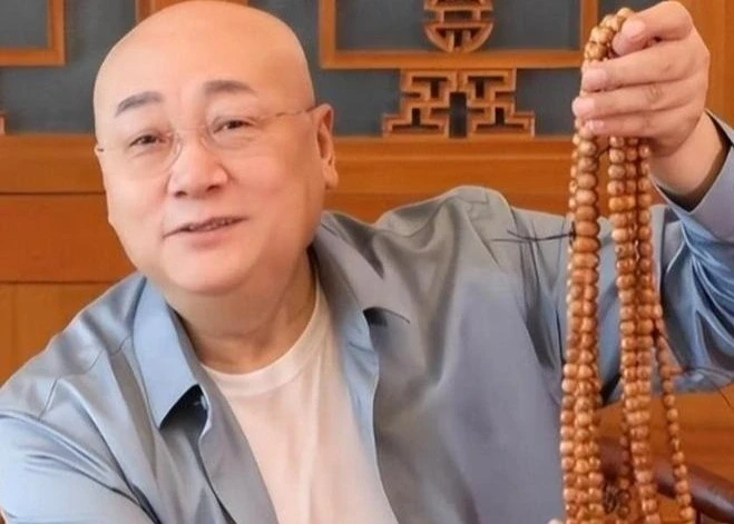 “Đường Tăng” Trì Trọng Thụy từ chối thừa kế tài sản hàng tỷ USD của vợ “Đường Tăng” Trì Trọng Thụy từ chối thừa kế tài sản hàng tỷ USD của vợ
