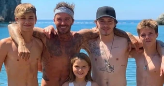 "Bố luôn yêu con": Thông điệp nghẹn lòng của David Beckham gửi con trai