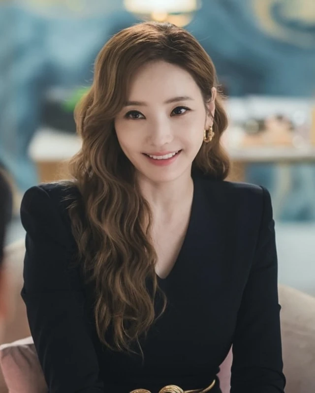 "Búp bê xứ Hàn" bỏ phố về quê, muốn ăn gì cũng phải chờ giao bằng thuyền "Búp bê xứ Hàn" bỏ phố về quê, muốn ăn gì cũng phải chờ giao bằng thuyền