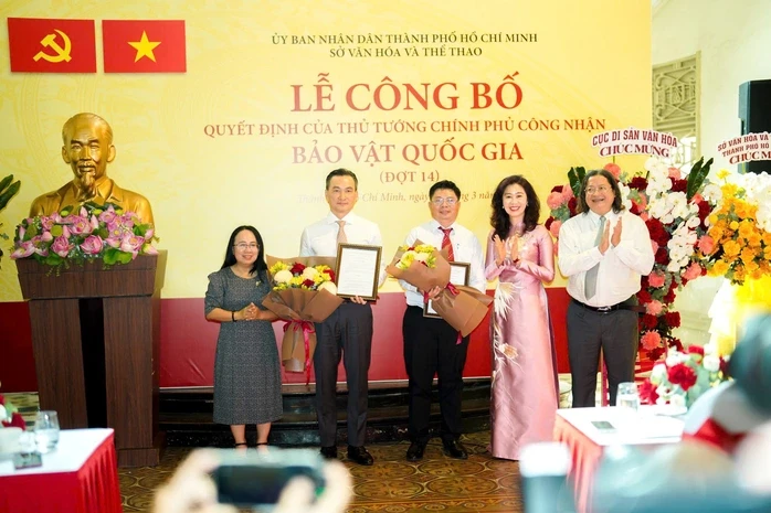 "Đánh thức" bảo vật quốc gia "Đánh thức" bảo vật quốc gia