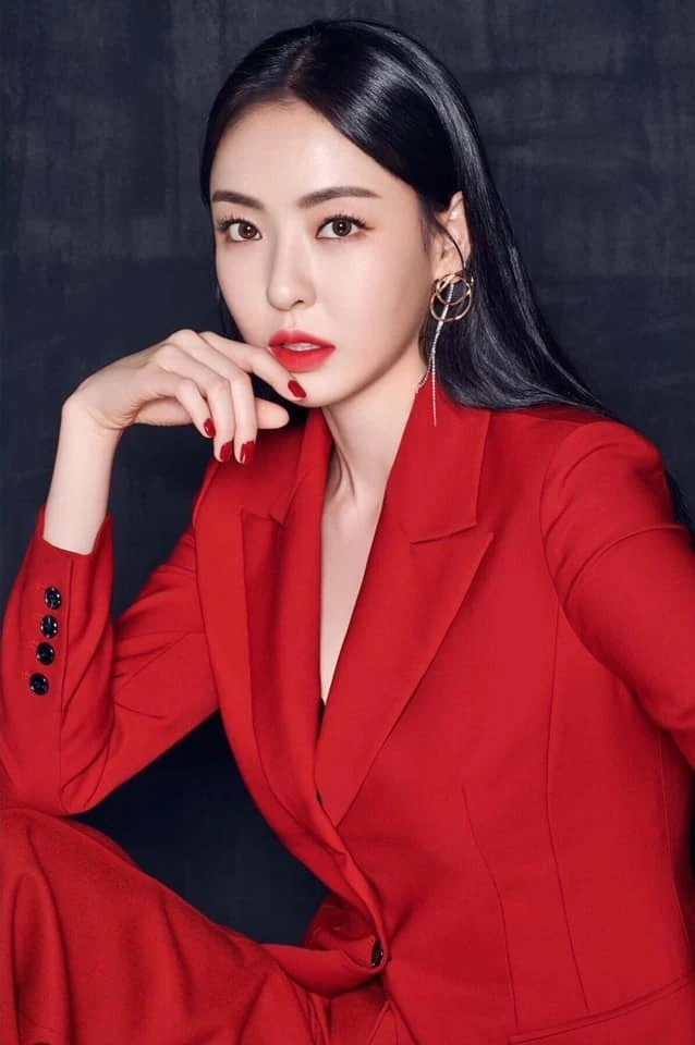 "Đệ nhất dao kéo" Lee Da Hee bị "đá" phũ phàng sau 3 năm yêu: Sụt cân thảm hại, trải qua cảm giác tận cùng của nỗi đau "Đệ nhất dao kéo" Lee Da Hee bị "đá" phũ phàng sau 3 năm yêu: Sụt cân thảm hại, trải qua cảm giác tận cùng của nỗi đau