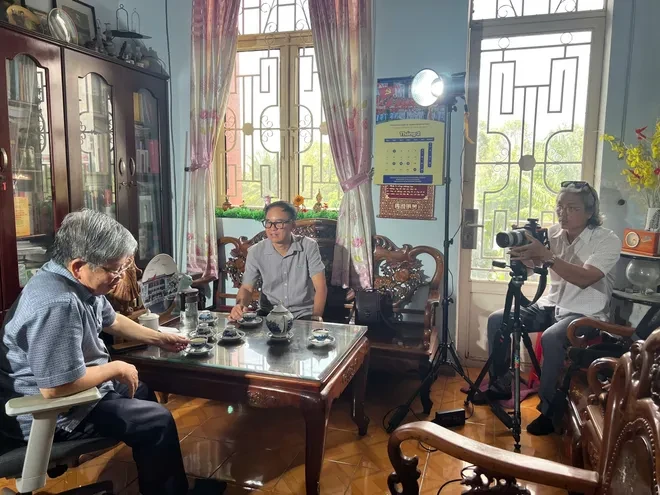 "Điểm cuối con đường huyền thoại": Theo dấu những người làm nên lịch sử "Điểm cuối con đường huyền thoại": Theo dấu những người làm nên lịch sử