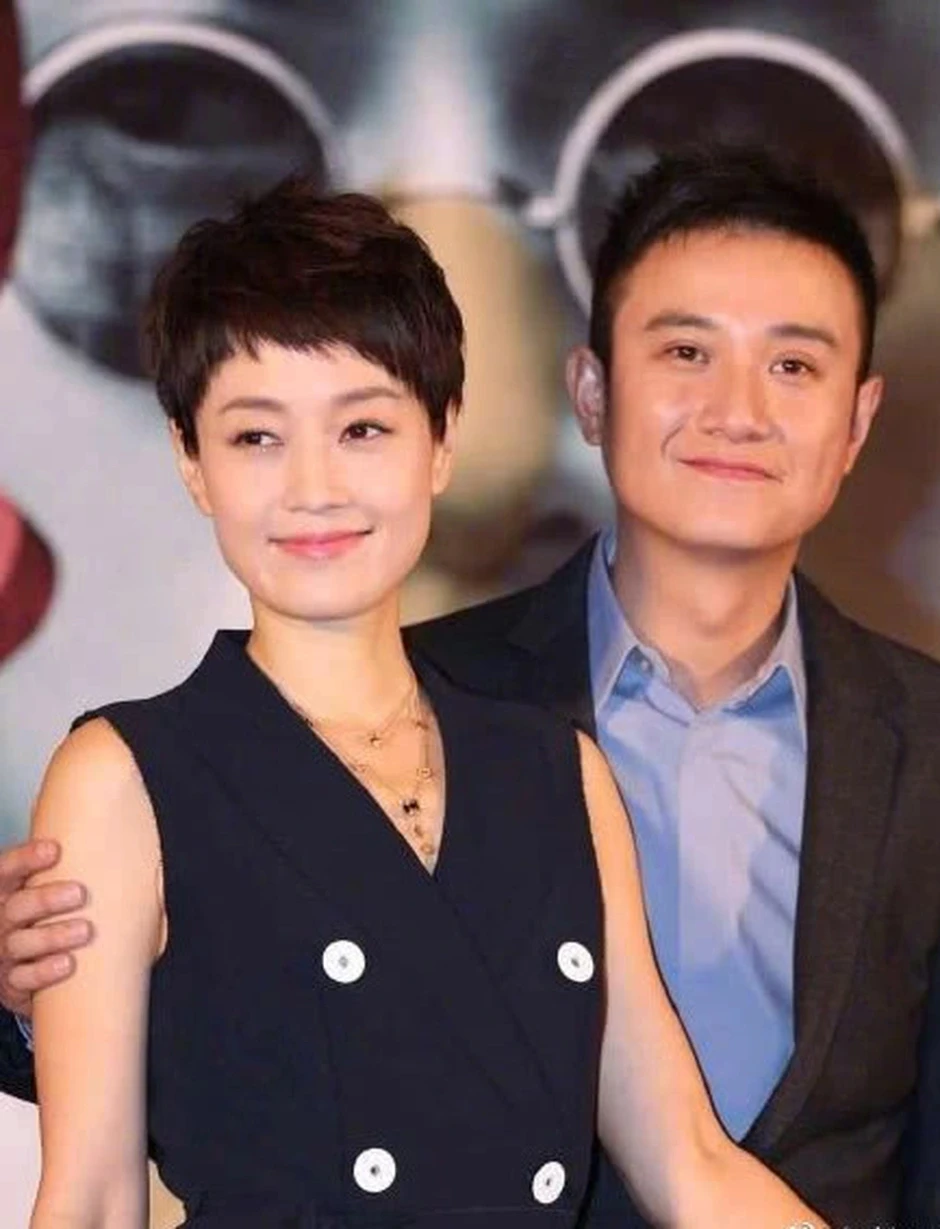 "Đường Tăng" hết thời, bị đuổi khỏi showbiz vì ngoại tình phải lăn lộn đi bán lẩu? "Đường Tăng" hết thời, bị đuổi khỏi showbiz vì ngoại tình phải lăn lộn đi bán lẩu?