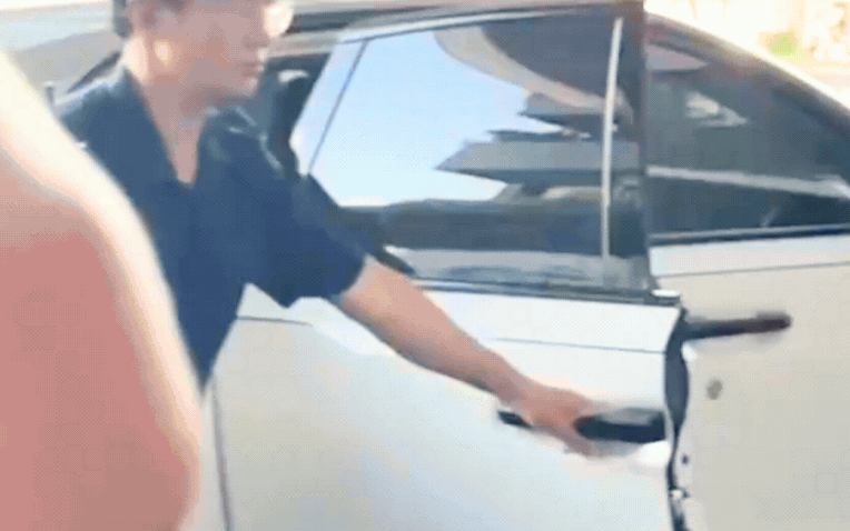 "Em gái" Hari Won - mỹ nhân liên tục được Rolls-Royce 40 tỷ đưa đón: Visual chuẩn idol từng được Noo Phước Thịnh để ý "Em gái" Hari Won - mỹ nhân liên tục được Rolls-Royce 40 tỷ đưa đón: Visual chuẩn idol từng được Noo Phước Thịnh để ý