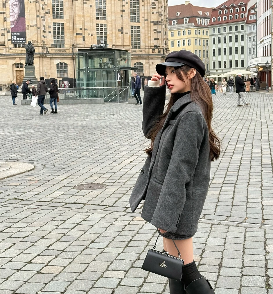 "Em gái" Hari Won - mỹ nhân liên tục được Rolls-Royce 40 tỷ đưa đón: Visual chuẩn idol từng được Noo Phước Thịnh để ý "Em gái" Hari Won - mỹ nhân liên tục được Rolls-Royce 40 tỷ đưa đón: Visual chuẩn idol từng được Noo Phước Thịnh để ý